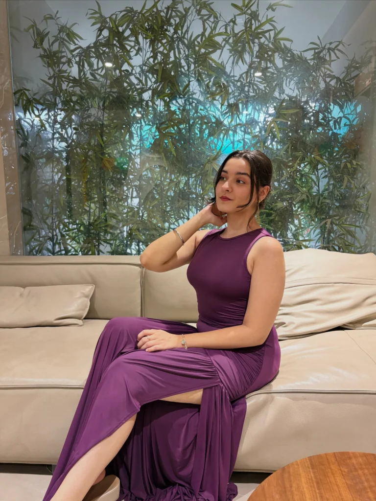 naisha khanna hot